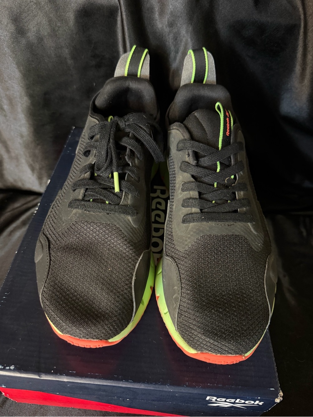 Reebok Zig Dynamica sneakers - Black - Mens Size 9 - Picture 4 of 7